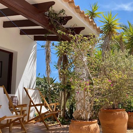 Apartamentos Laura Playa De Migjorn Εξωτερικό φωτογραφία