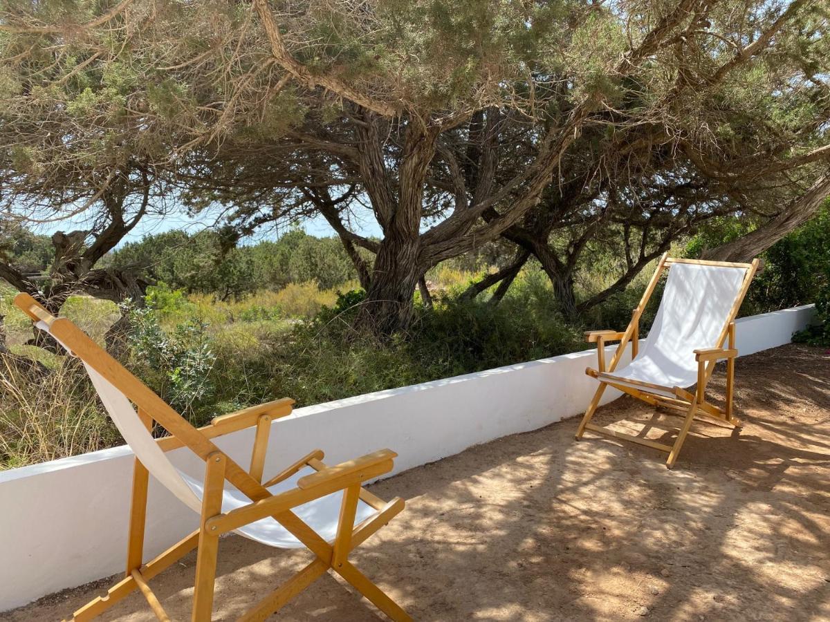 Apartamentos Laura Playa De Migjorn Εξωτερικό φωτογραφία