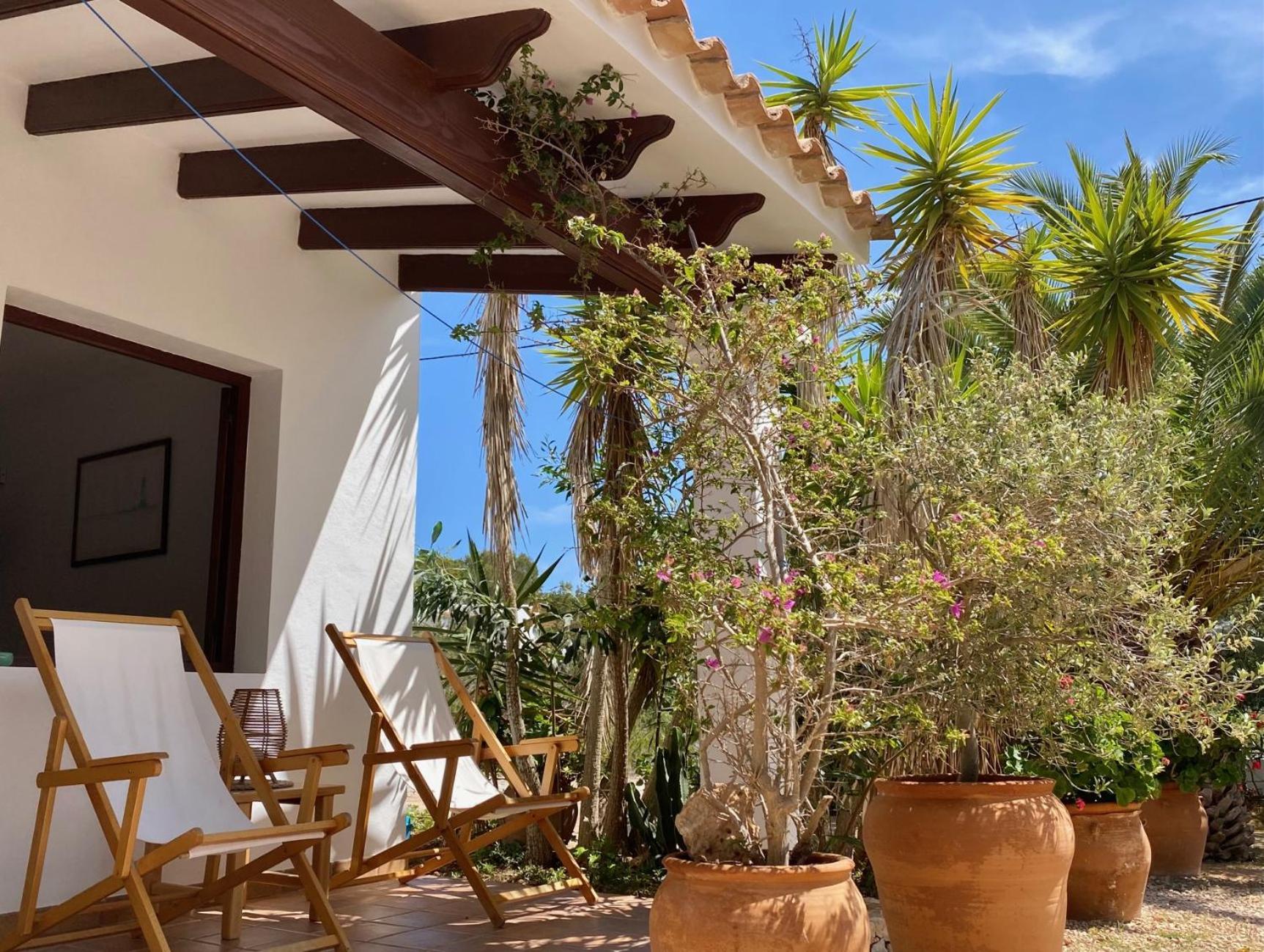Apartamentos Laura Playa De Migjorn Εξωτερικό φωτογραφία