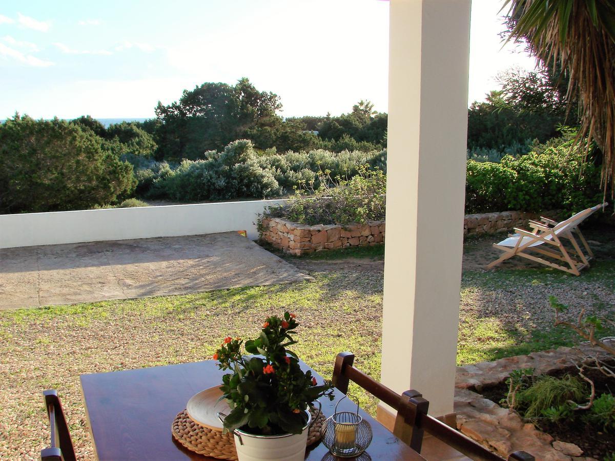 Apartamentos Laura Playa De Migjorn Εξωτερικό φωτογραφία