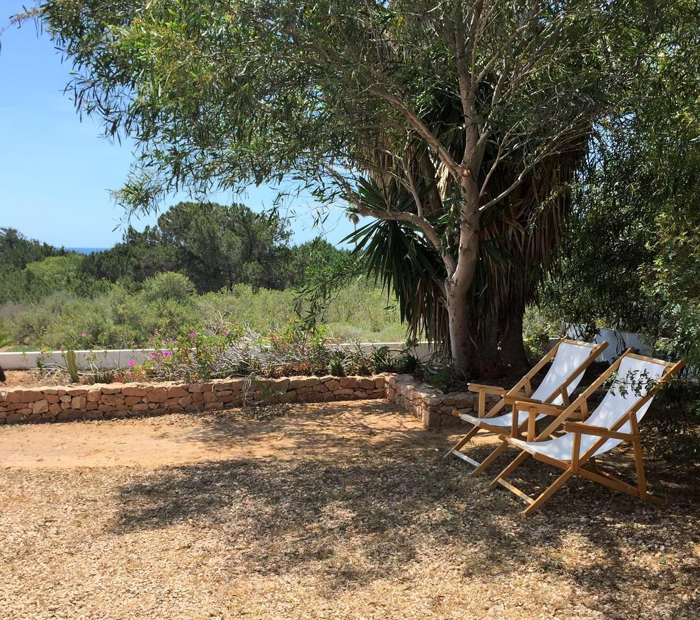 Apartamentos Laura Playa De Migjorn Εξωτερικό φωτογραφία