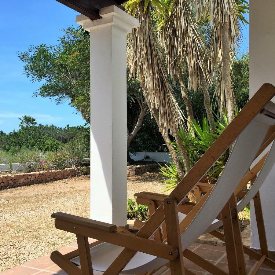 Apartamentos Laura Playa De Migjorn Εξωτερικό φωτογραφία
